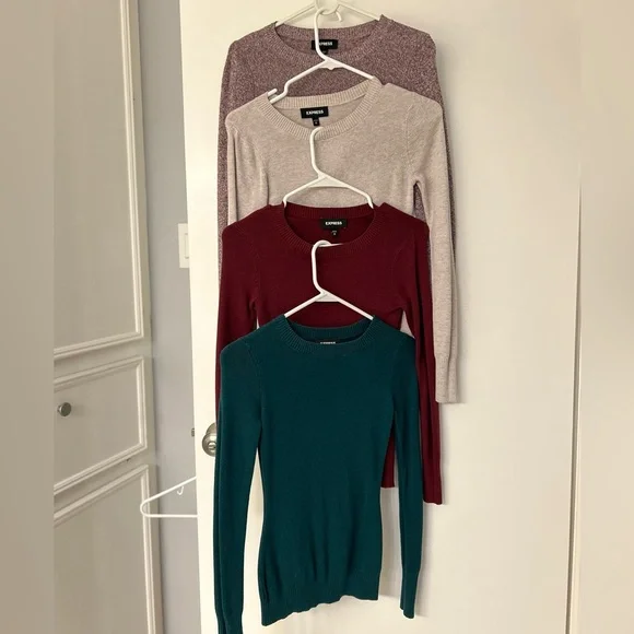 EUC Lot of 4 Express Crewneck Sweaters sz XS - Picture 7 of 11